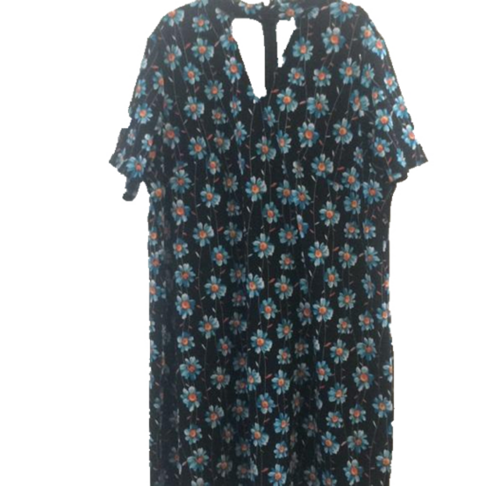FINAL MARKDOWN Ladies avenue choker dress 22/24